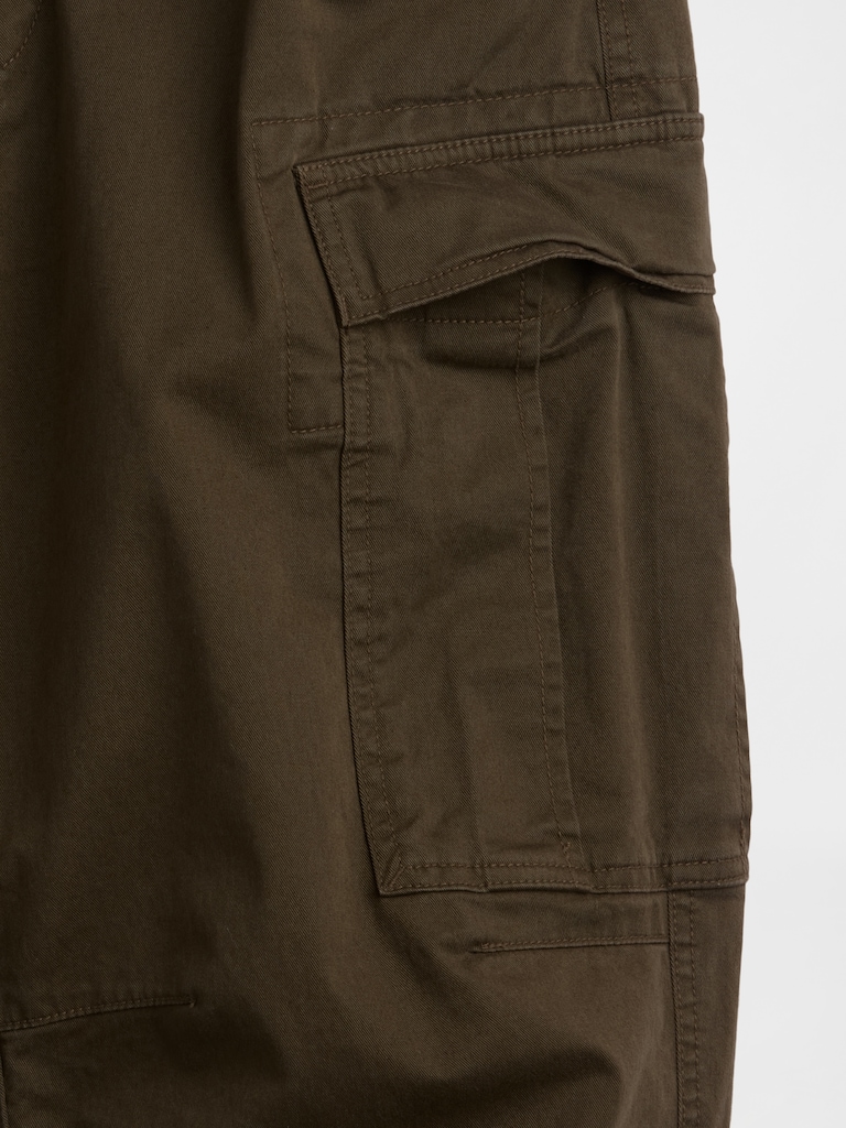 Relaxed Cargo Pants