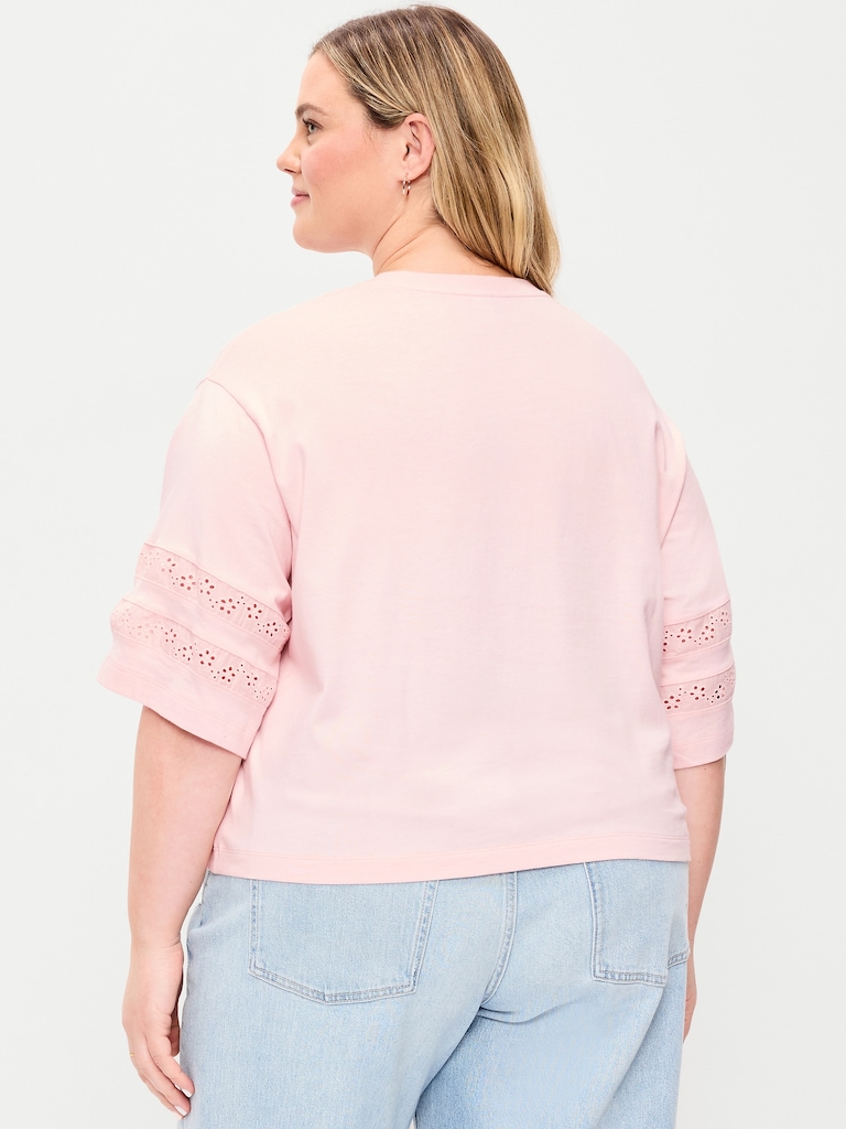 Vintage Crew-Neck Cropped Lace-Trim T-Shirt