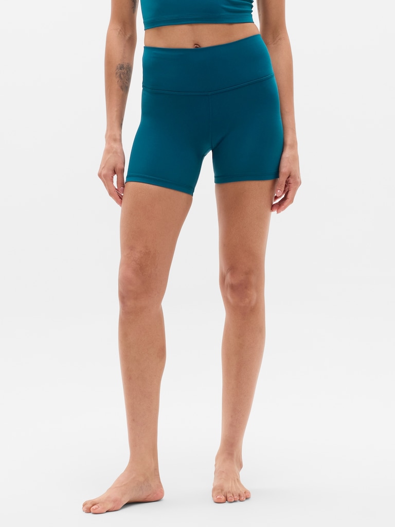 Transcend High Rise 5" Short