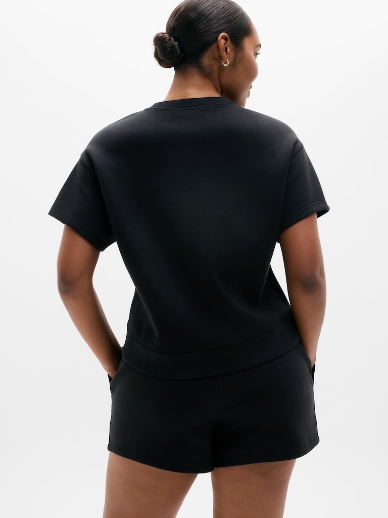 Form Knit Sweatshirt Tee