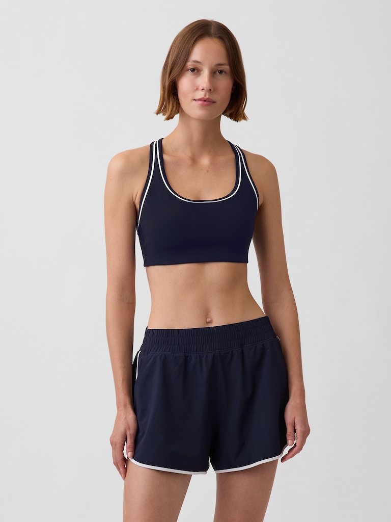GapFit Smooth Medium Impact Racerback Sports Bra
