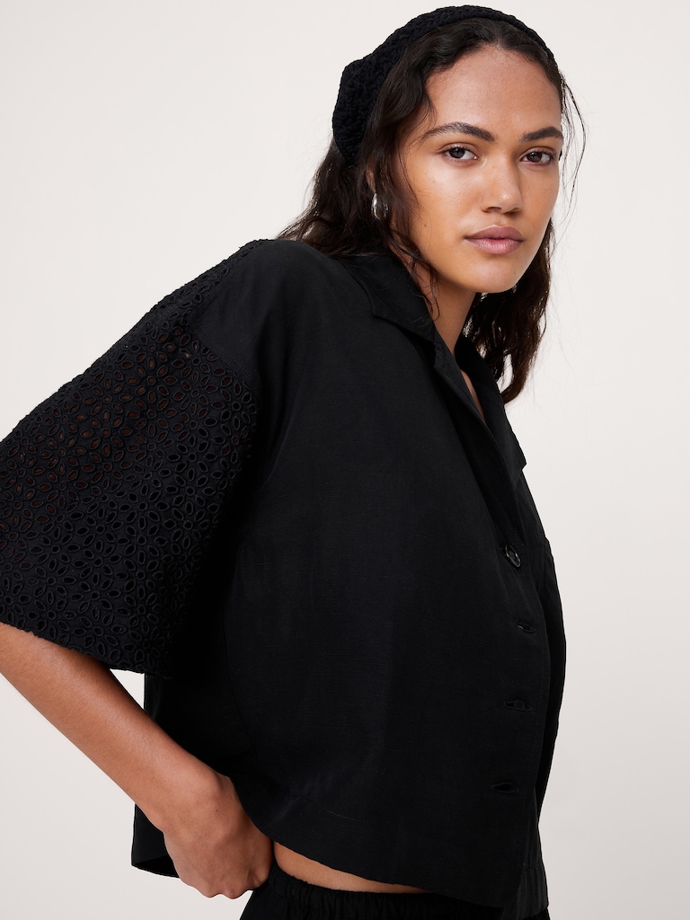 Boxy Crop Tencel™-Linen Eyelet Shirt