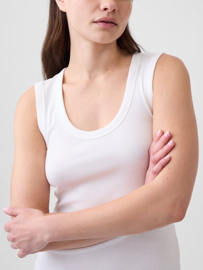 Ribbed Scoopneck Tank Top