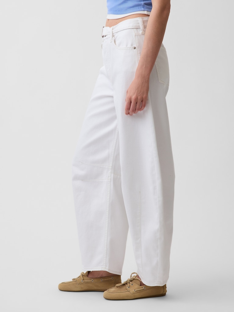 High Rise UltraSoft Belted Horseshoe Jeans