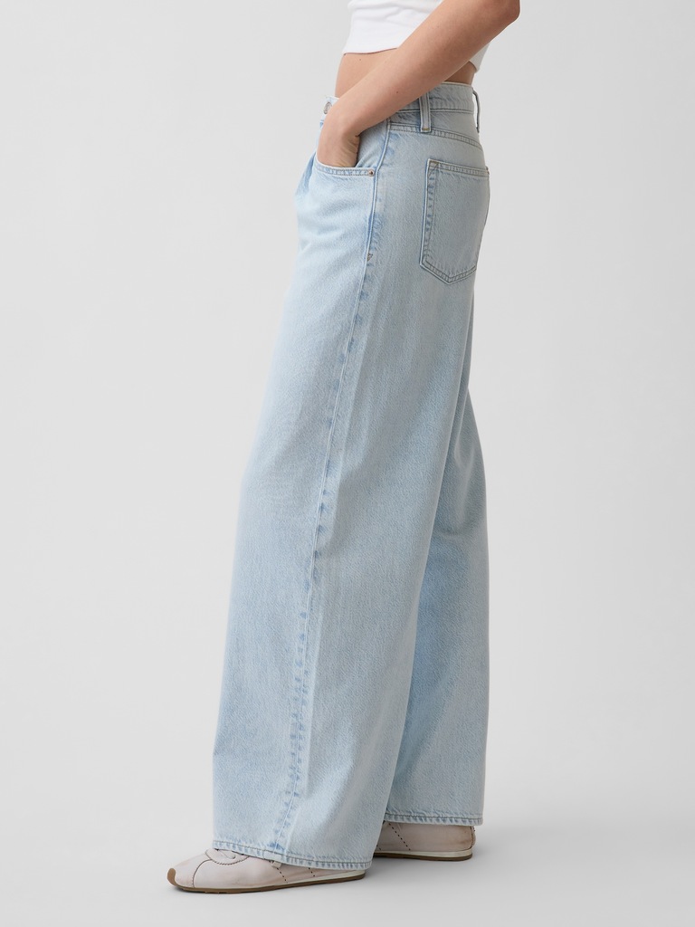 Mid Rise UltraSoft Pleated Baggy Jeans