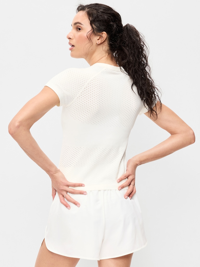 Seamless Textured Cropped T-Shirt