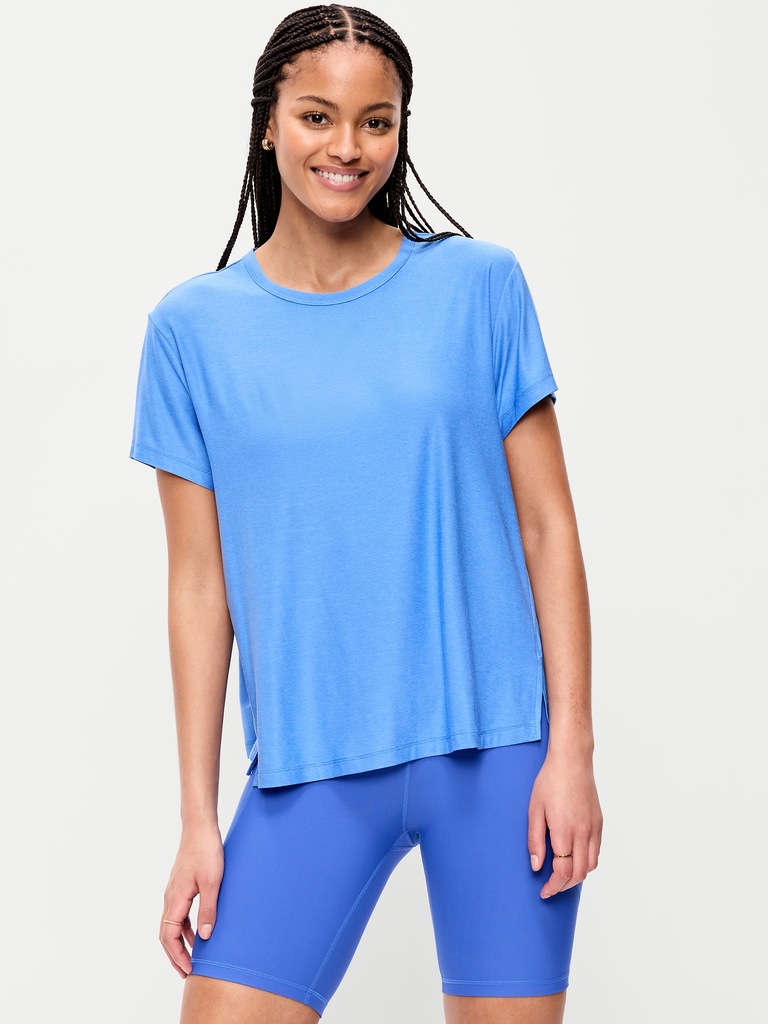 CloudMotion Short-Sleeve Tunic