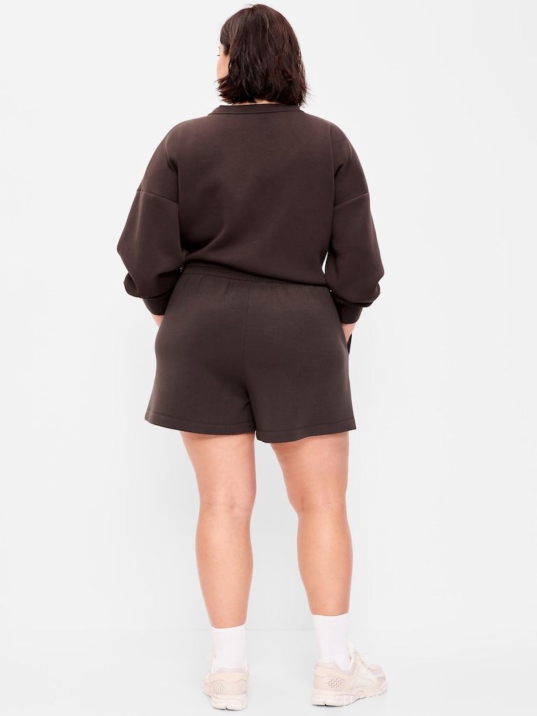 High-Waisted Bounce Fleece Shorts -- 5-inch inseam