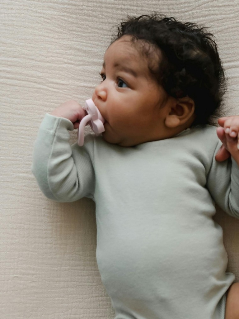 Snuggle Me Lounger Curve Muslin Cover