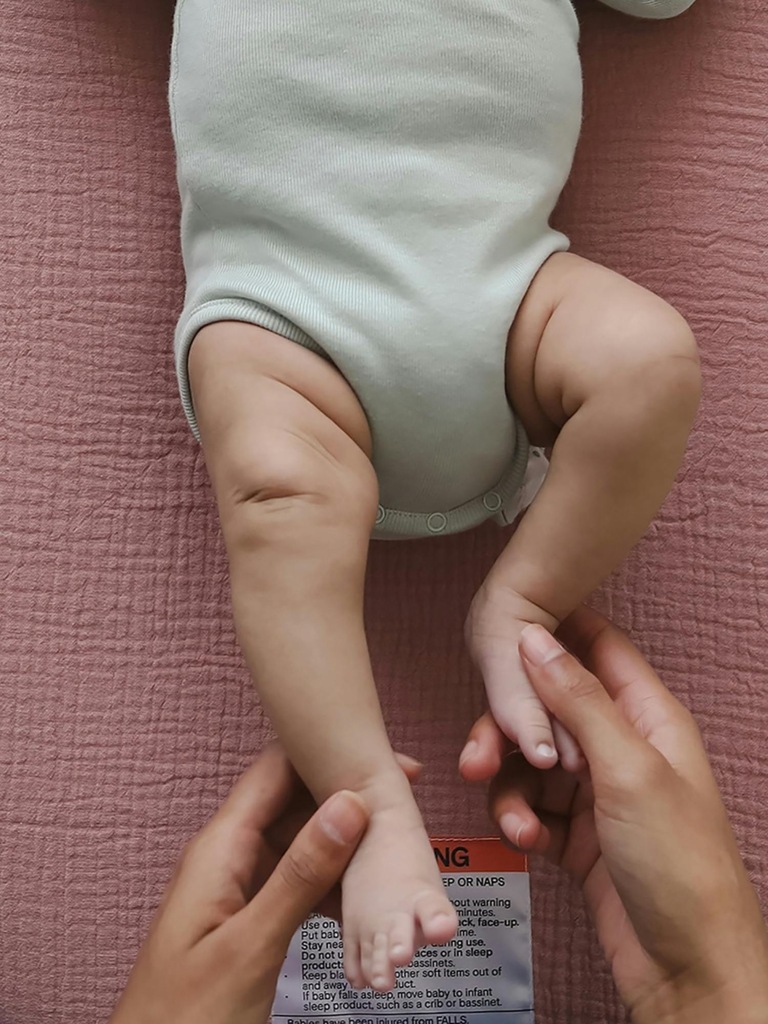 Snuggle Me Lounger Curve Muslin Cover