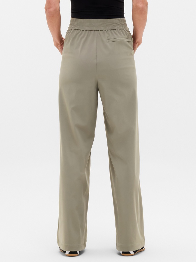 Pinnacle High Rise Trouser