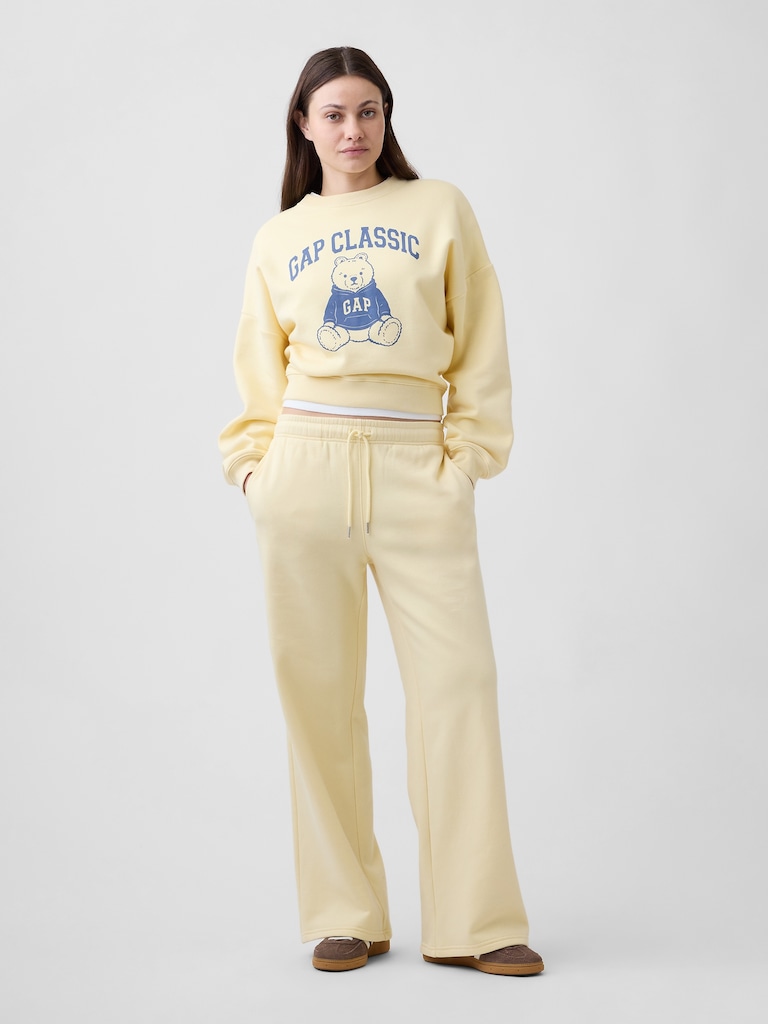 Oversized Gap Graphic Wedge Crewneck Sweatshirt