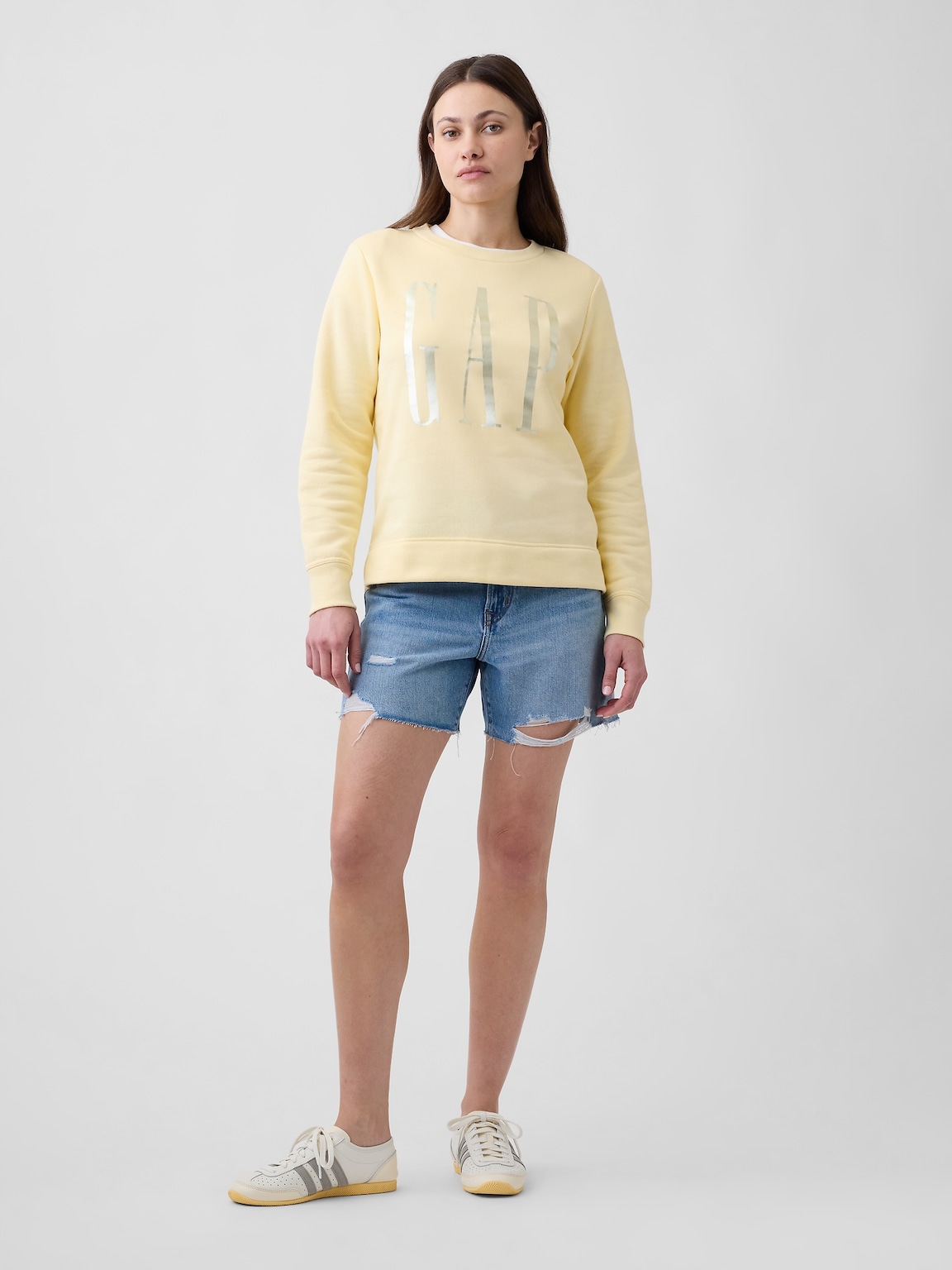 Relaxed Gap Logo Sweatshirt