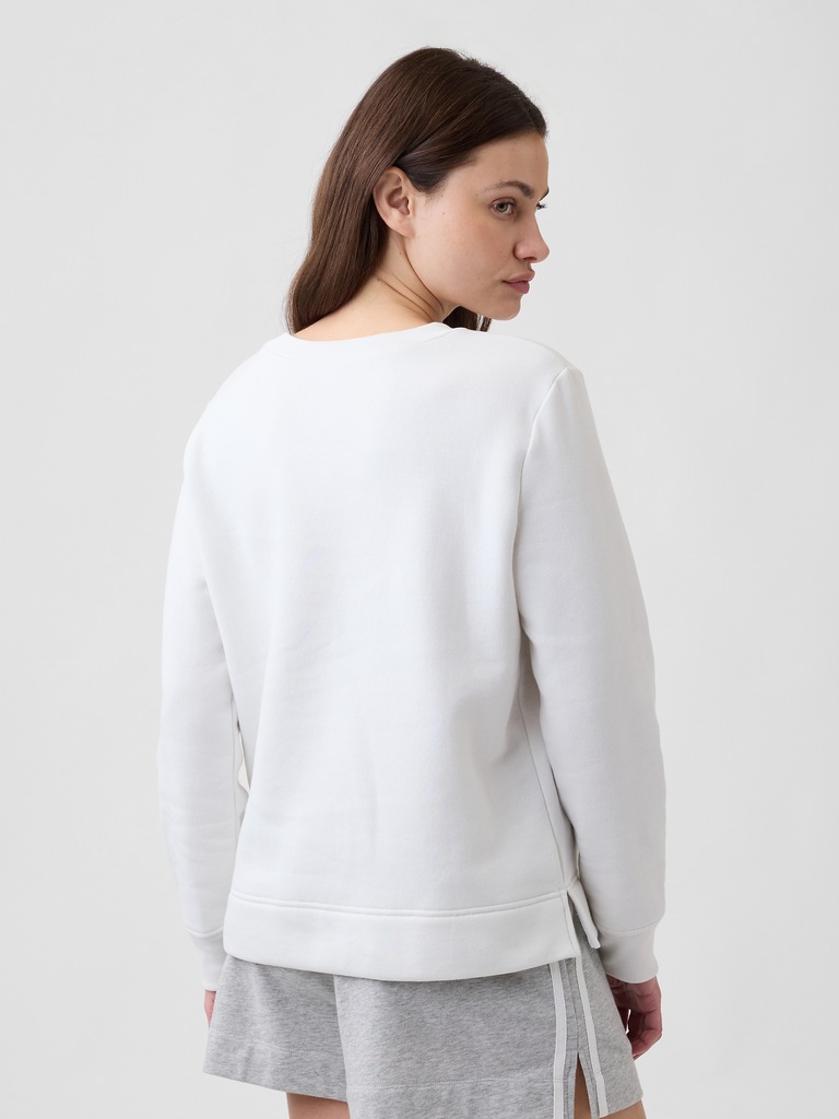 Relaxed Gap Logo Sweatshirt