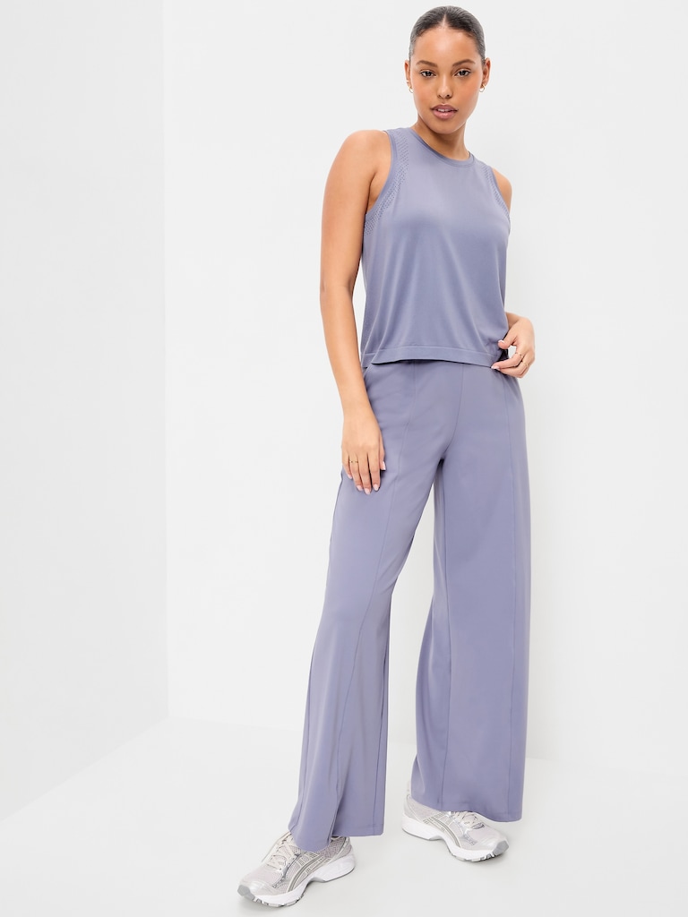 Fluid Seamless Loose Tank Top