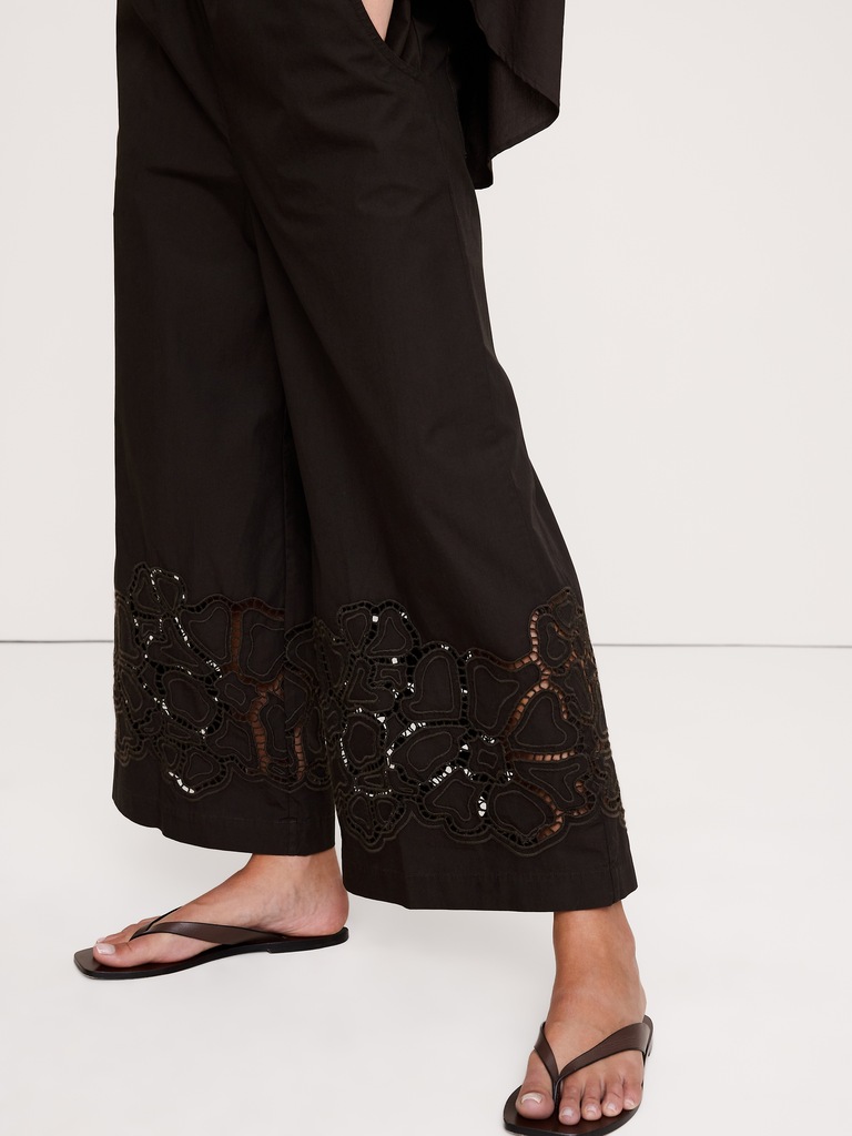 The Pull-On Wide-Leg Ankle Pant in Embroidered Poplin