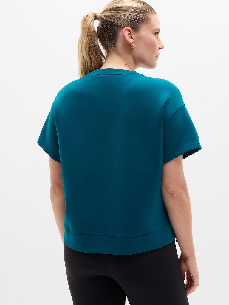 Form Knit Sweatshirt Tee