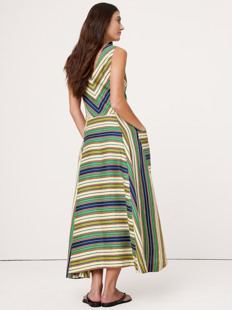 Linen Pocket Maxi Dress