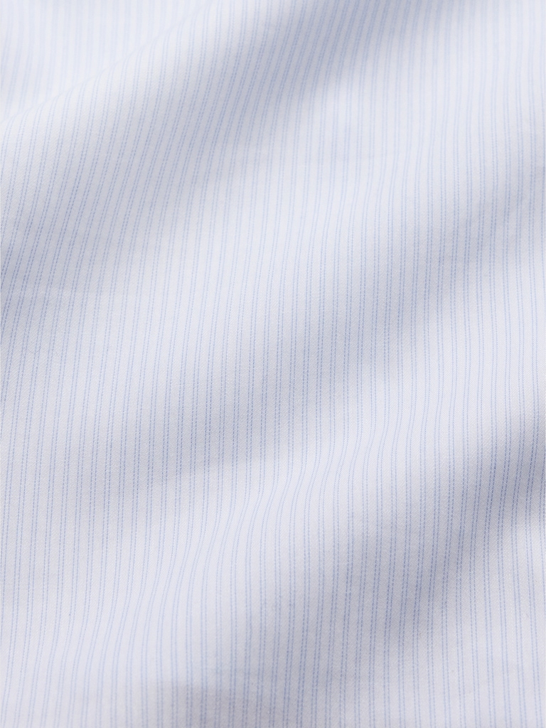 Standard-Fit Wrinkle-Resistant Dress Shirt