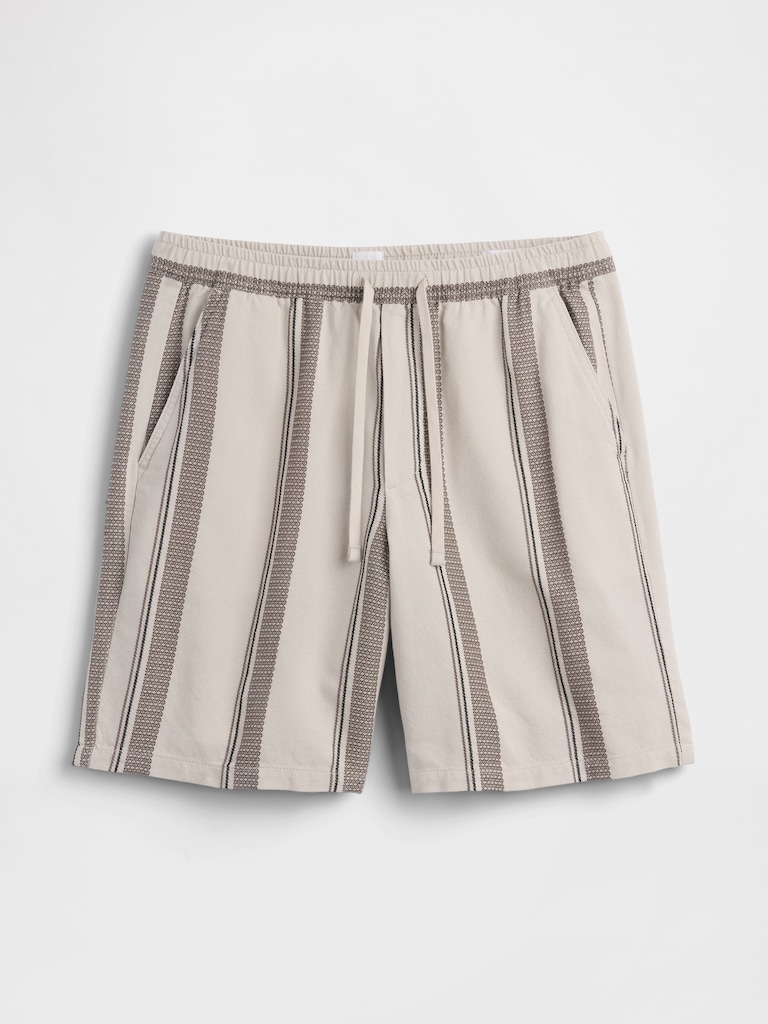 7" Easy Textured Stripe Shorts