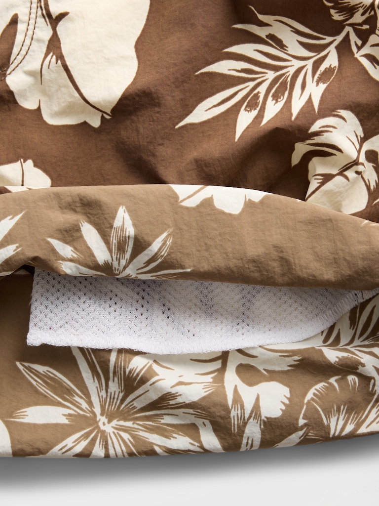 6" Relaxed Swim Trunks