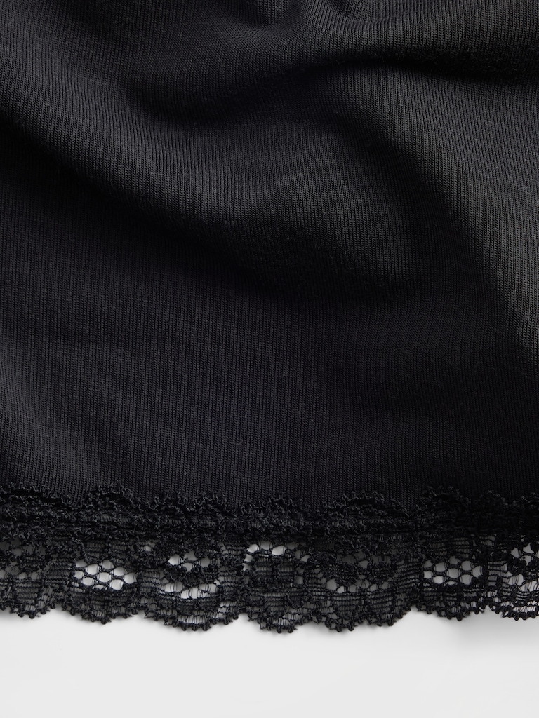 Short de pyjama en modal ultra-doux à bordure en dentelle