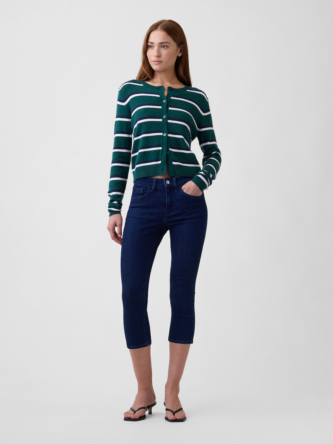 Mid Rise Universal Capri Jeans