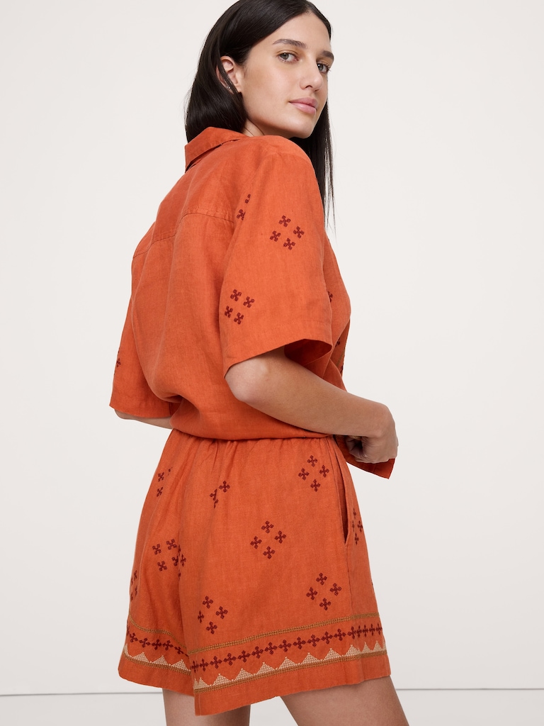 Embroidered Linen 4" Pull-On Short