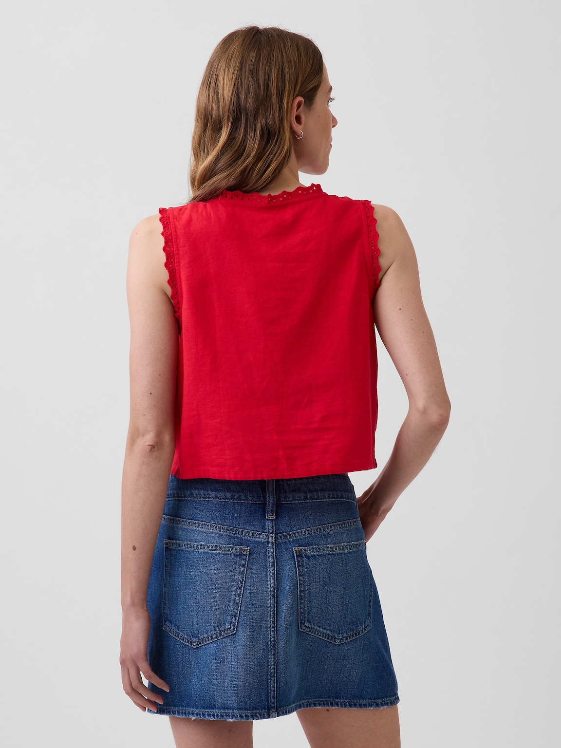 Linen-Blend Embroidered Crop Shell Tank Top
