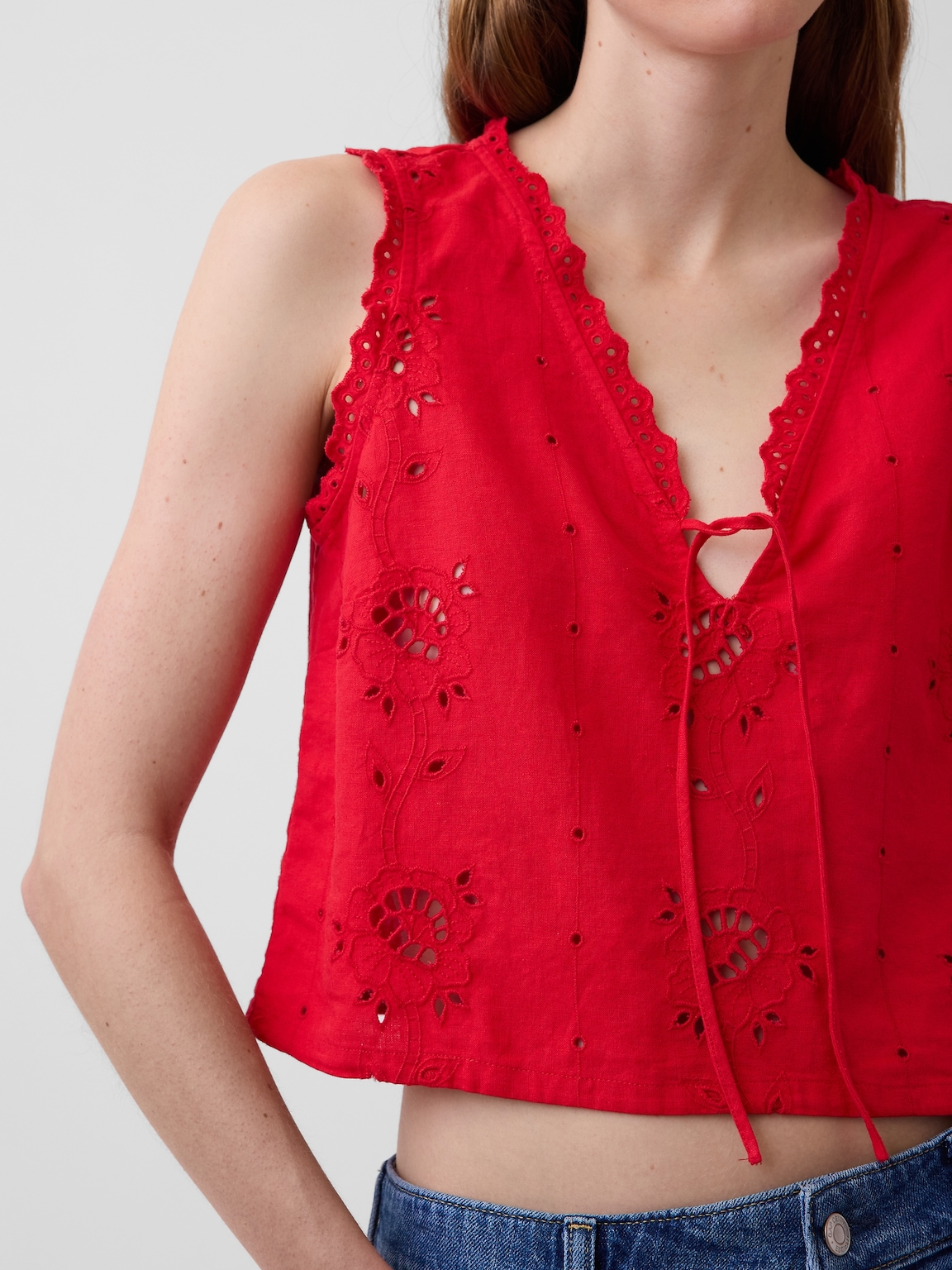 Linen-Blend Embroidered Crop Shell Tank Top