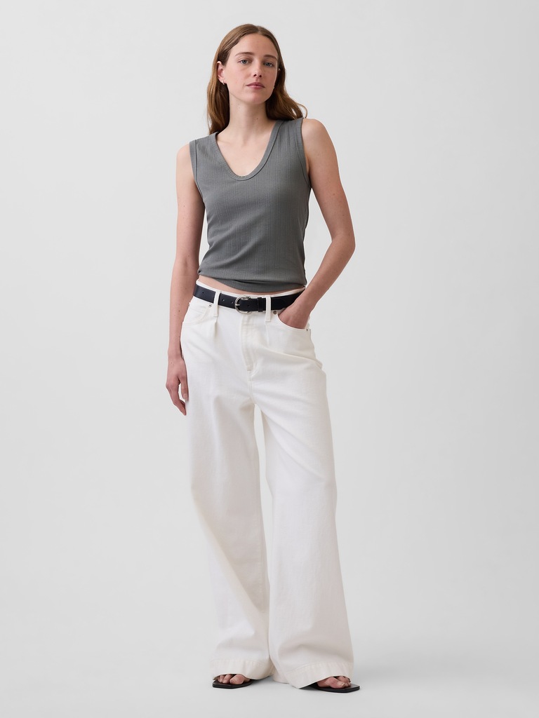 Camisole côtelée moderne