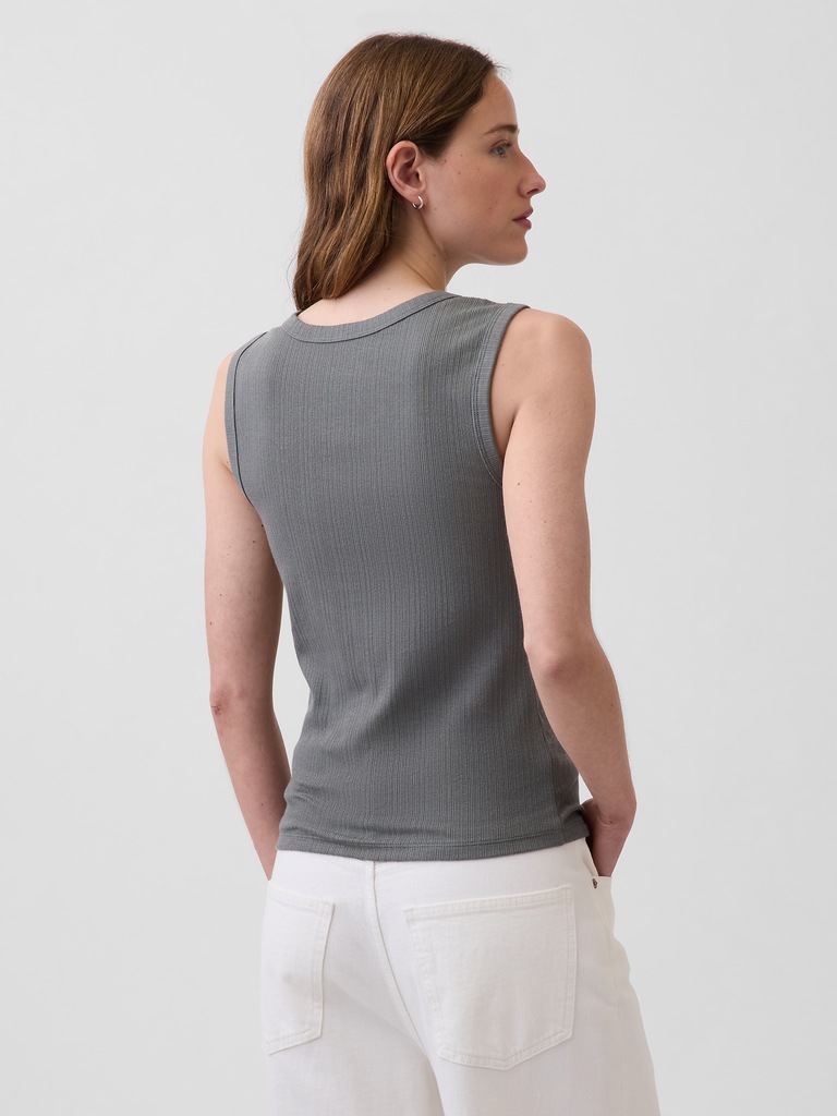 Camisole côtelée moderne