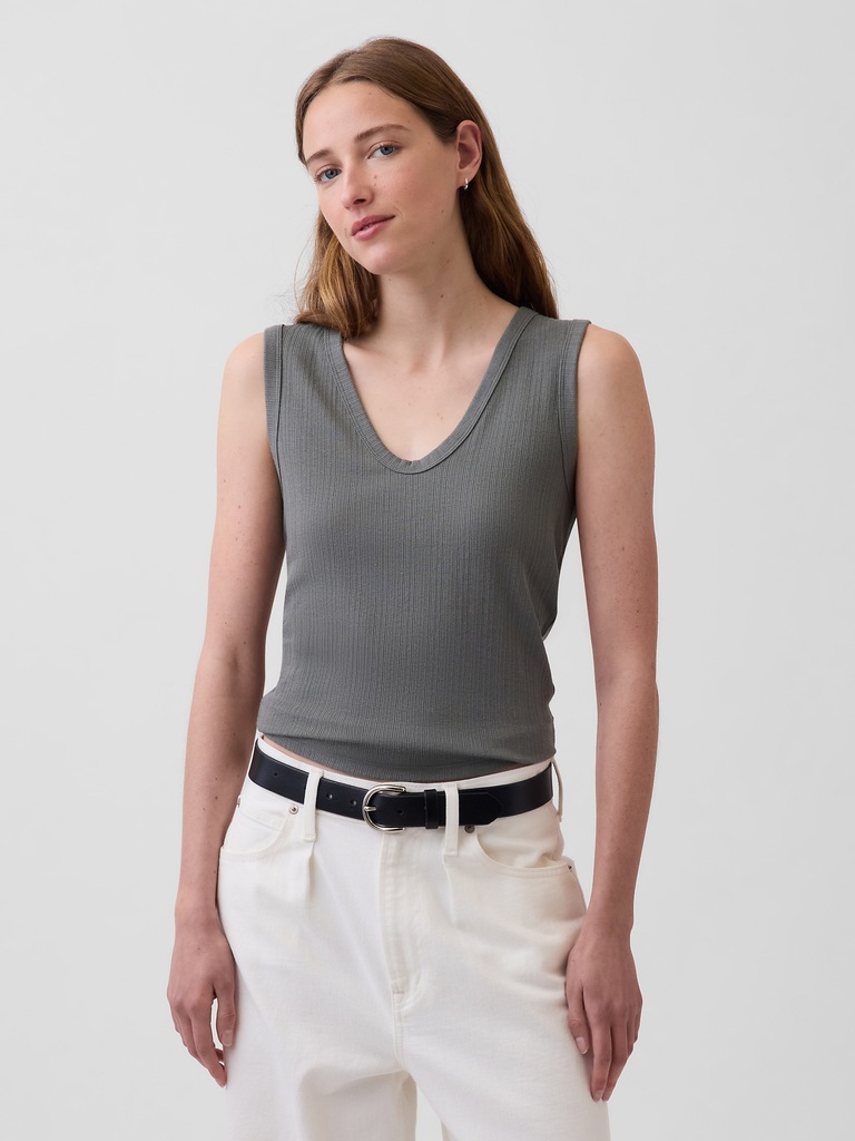 Camisole côtelée moderne