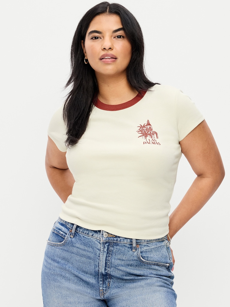 T-shirt court moulant