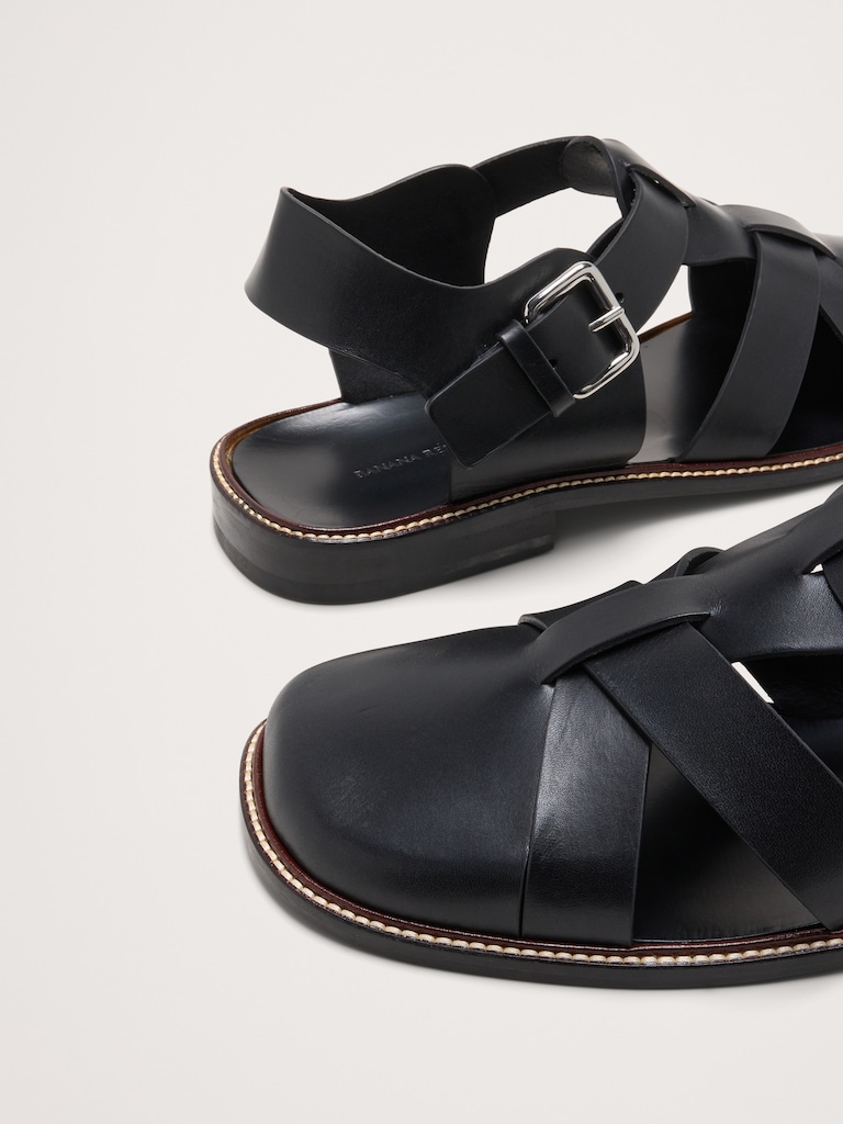 Leather Closed-Toe Fisherman Sandal