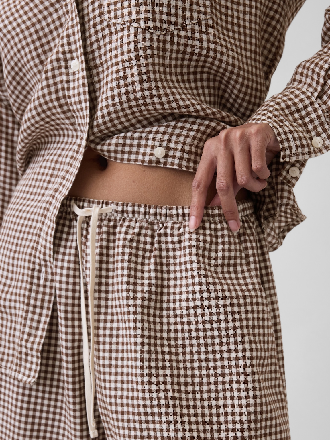 6" Linen-Blend Easy Shorts