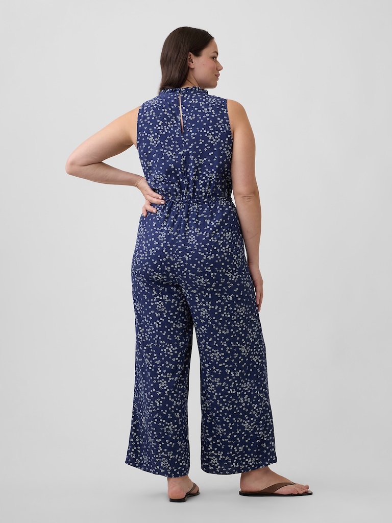 Sleeveless Wide-Leg Jumpsuit
