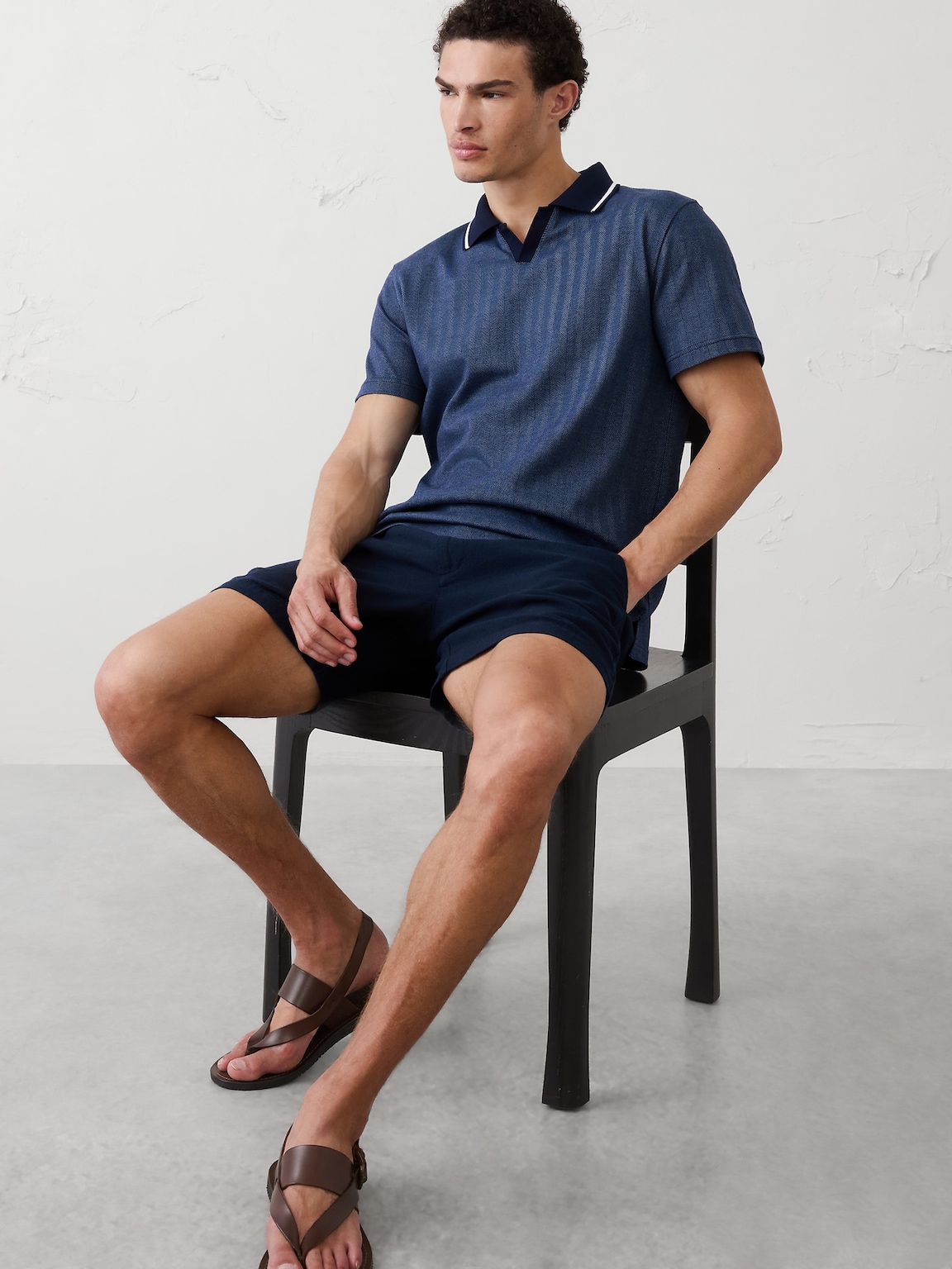 Standard-Fit Luxe Touch Johnny-Collar Polo