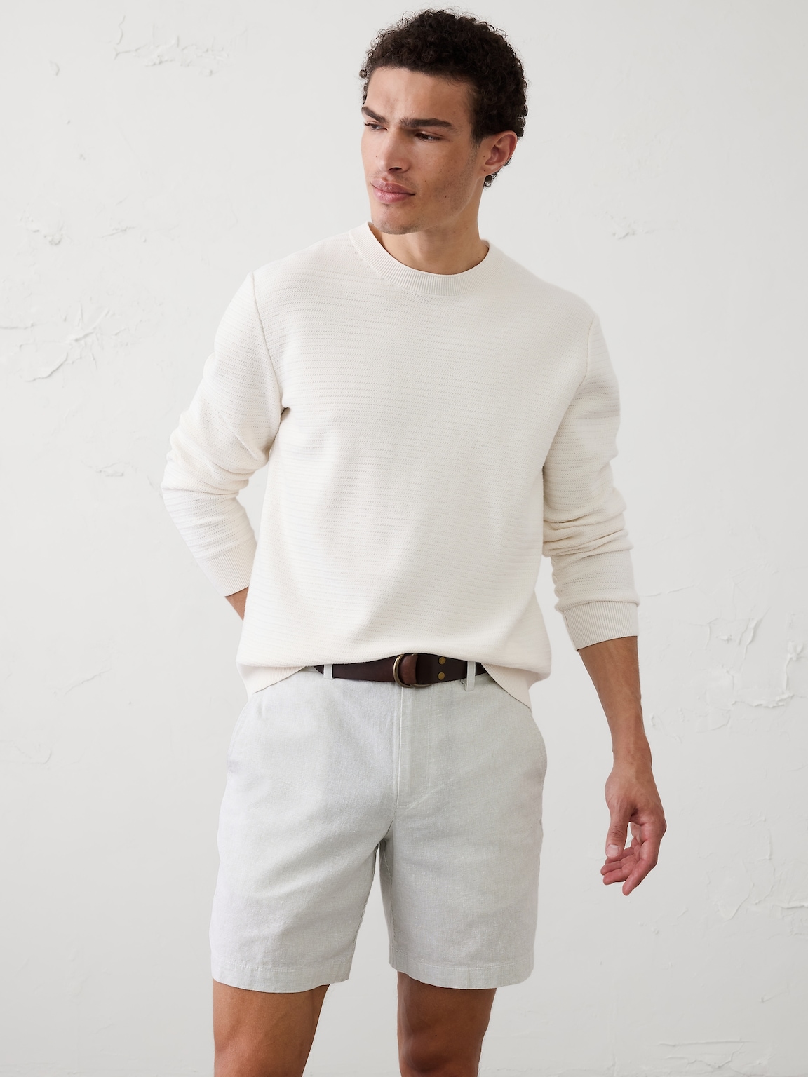 Slim-Fit 7" Linen-Blend Short