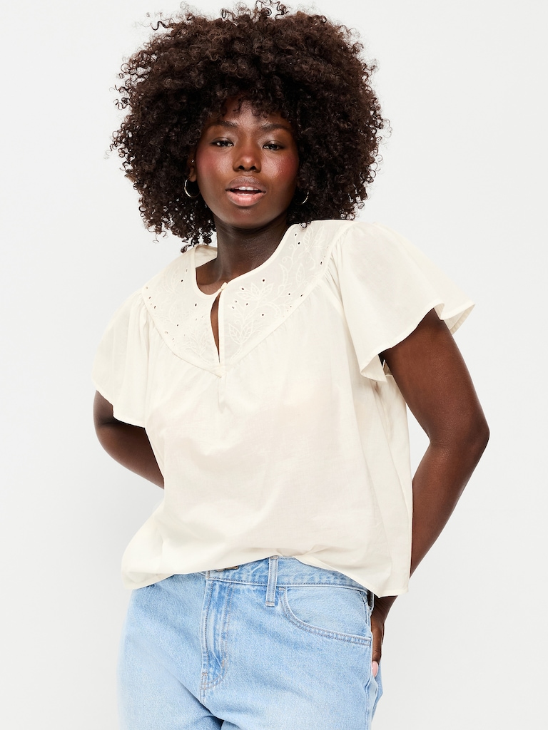 Short-Sleeve Embroidered Trousseau Top