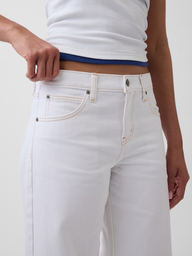 Low Rise Barrel Jeans