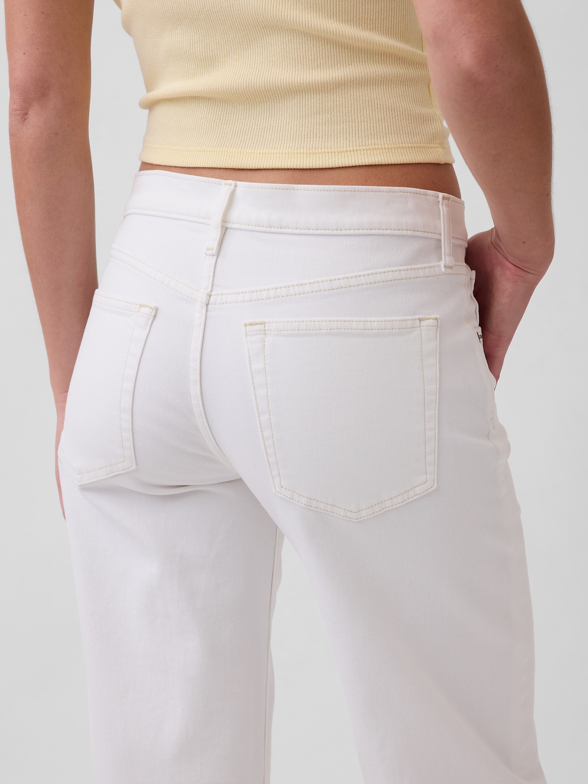 Low Rise '90s Loose Jeans