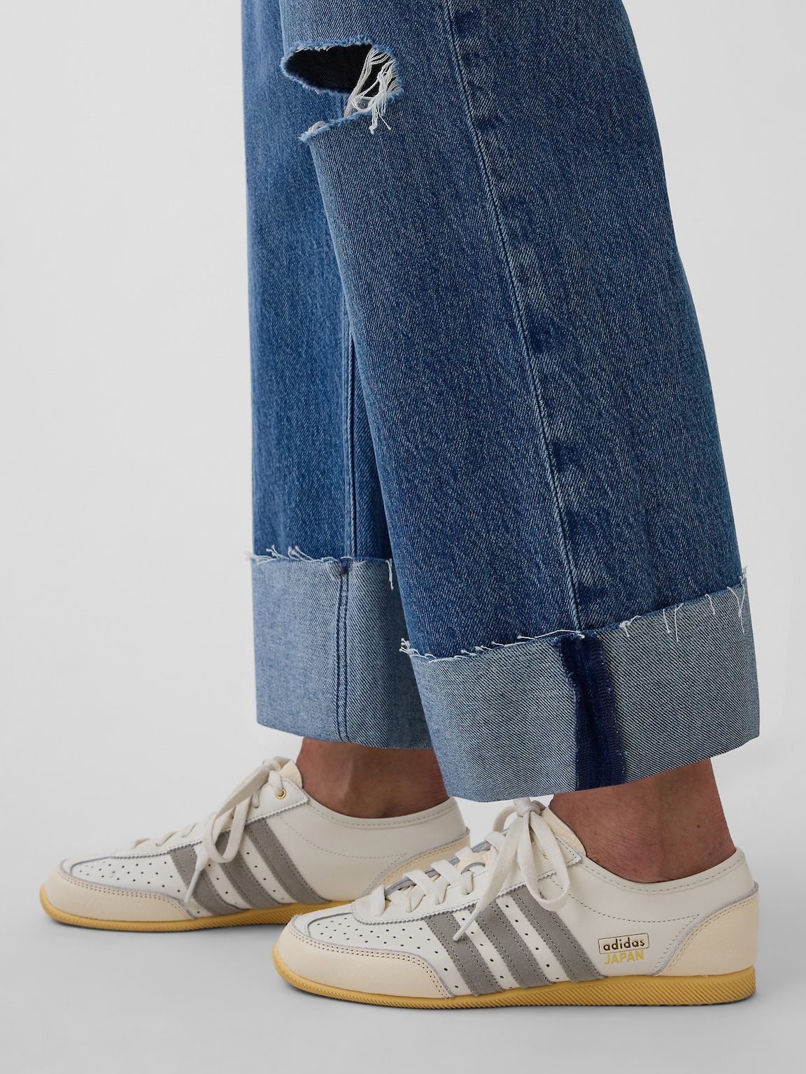 Low Rise '90s Loose Easy Crop Jeans