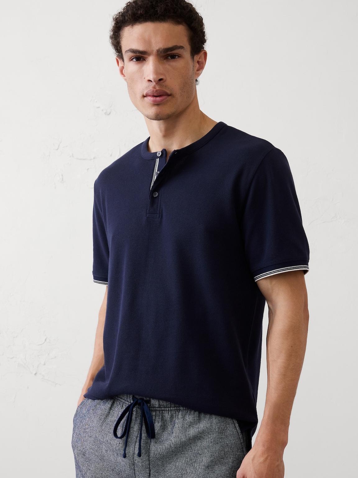 Standard-Fit Textured Tipped Henley