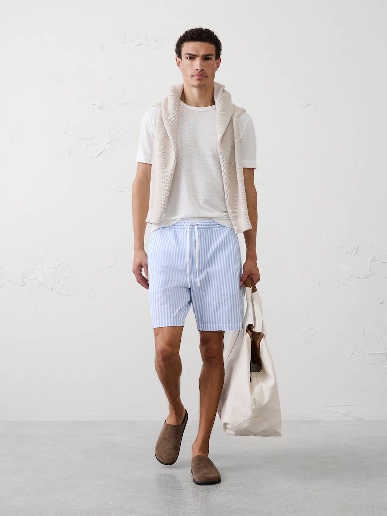 Standard-Fit 7" Linen-Blend Deck Short