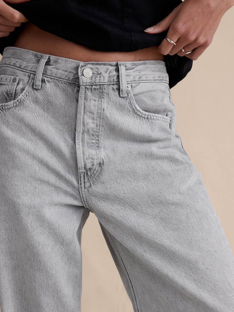 Mid-Rise Baggy-Straight Lightweight Jean