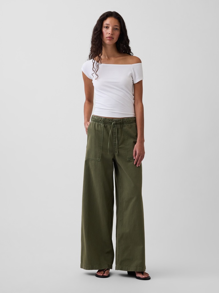 CloseKnit Jersey Off-Shoulder Crop T-Shirt