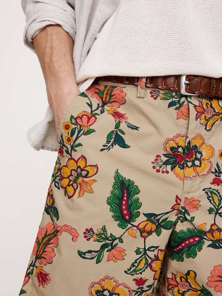 8" Floral Bermuda Short