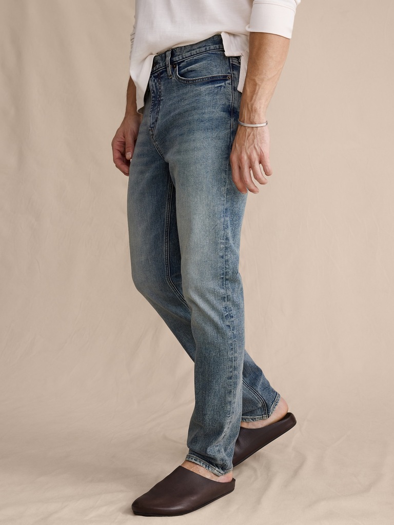 Slim Luxe Traveler Jean