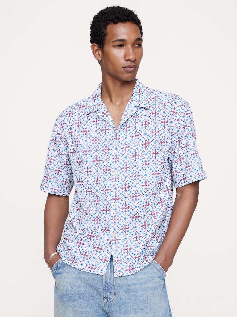Relaxed-Fit Seersucker Resort Shirt